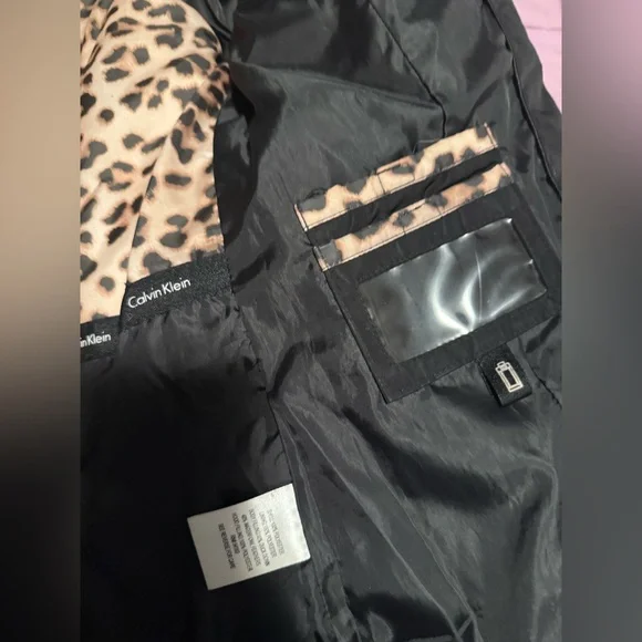 Calvin Klein Duck Down Waterfowl Feathers Hooded Puffer Coat (S) - Picture 7 of 11